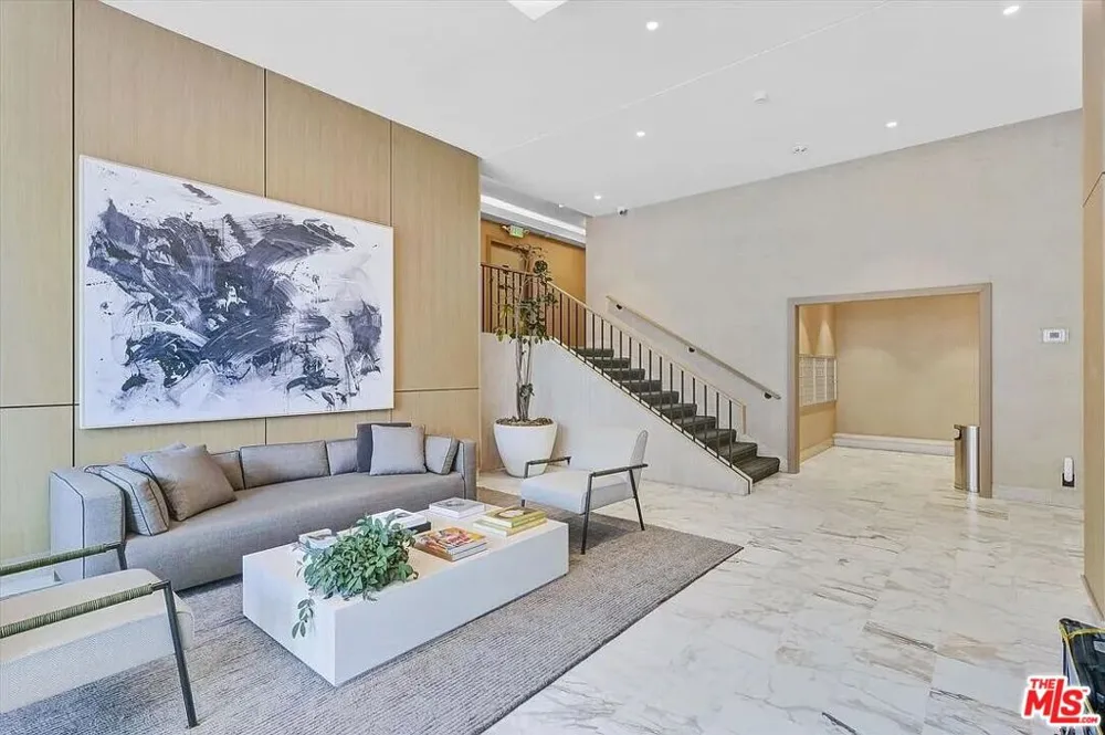 999 Doheny Drive #1012 West Hollywood, CA 90069