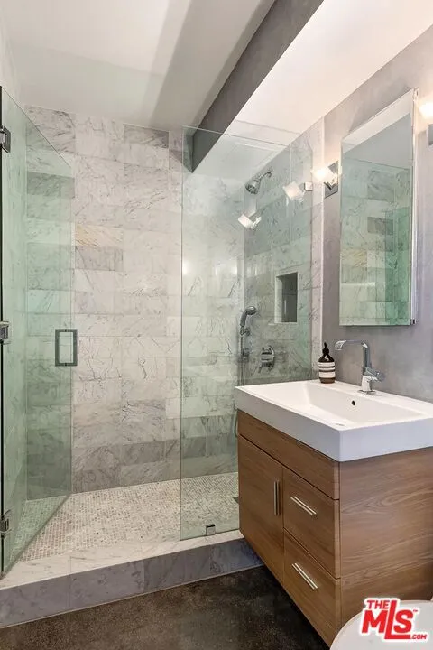 999 Doheny Drive #1012 West Hollywood, CA 90069
