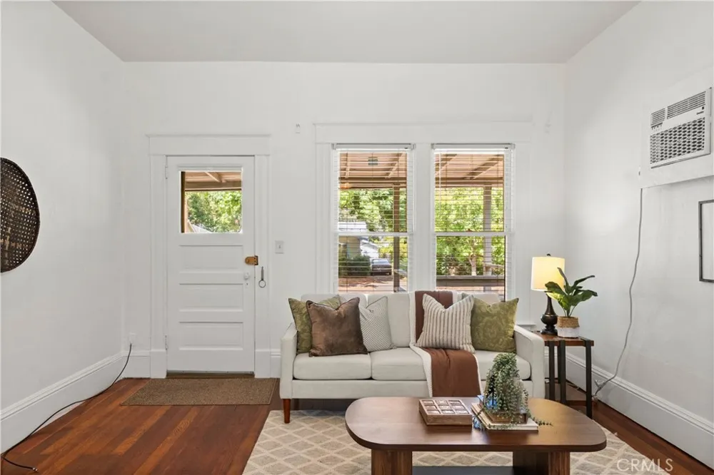1926 Broadway Chico, CA 95928