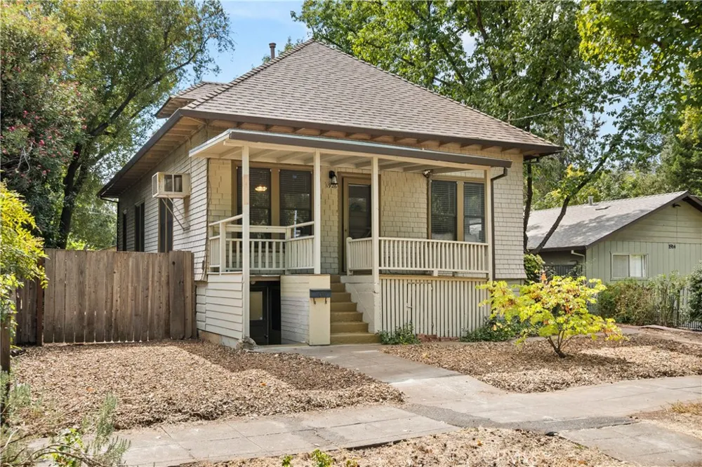 1926 Broadway Chico, CA 95928