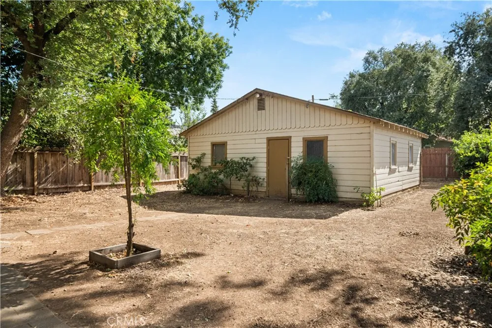 1926 Broadway Chico, CA 95928