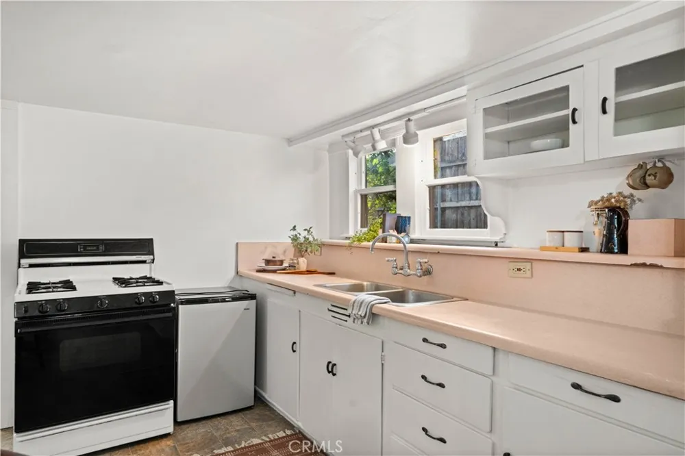 1926 Broadway Chico, CA 95928