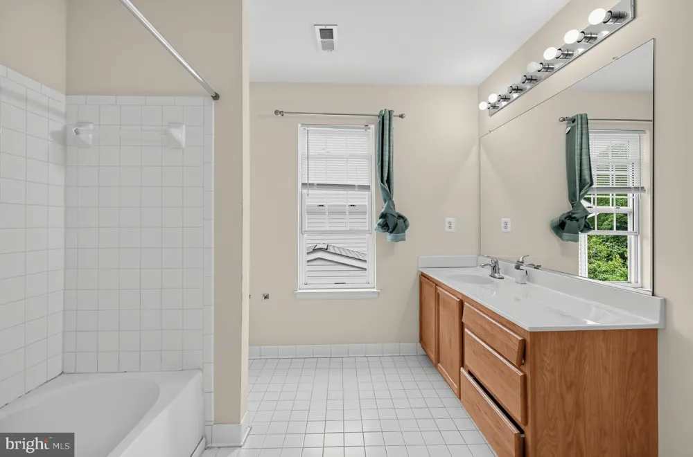 7100 STARBOARD DRIVE District Heights, MD 20747