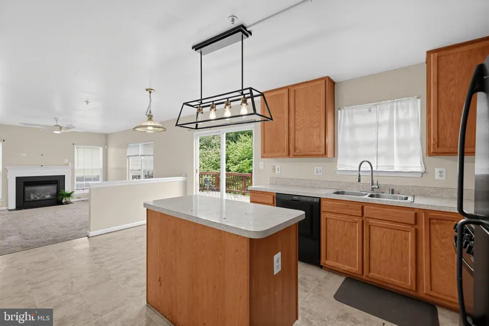 7100 STARBOARD DRIVE District Heights, MD 20747