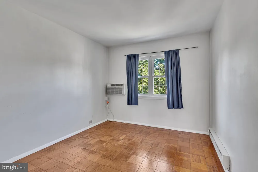 3316 VALLEY DRIVE Alexandria, VA 22302