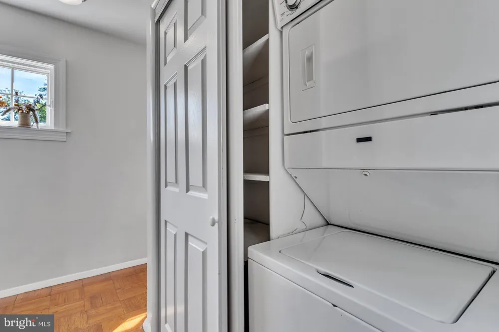 3316 VALLEY DRIVE Alexandria, VA 22302