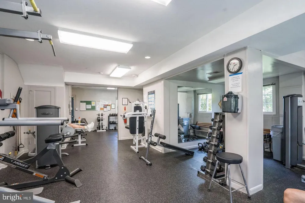 3316 VALLEY DRIVE Alexandria, VA 22302