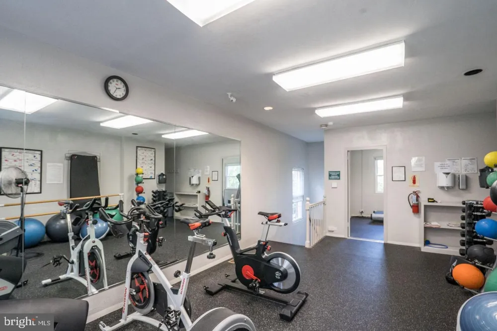 3316 VALLEY DRIVE Alexandria, VA 22302