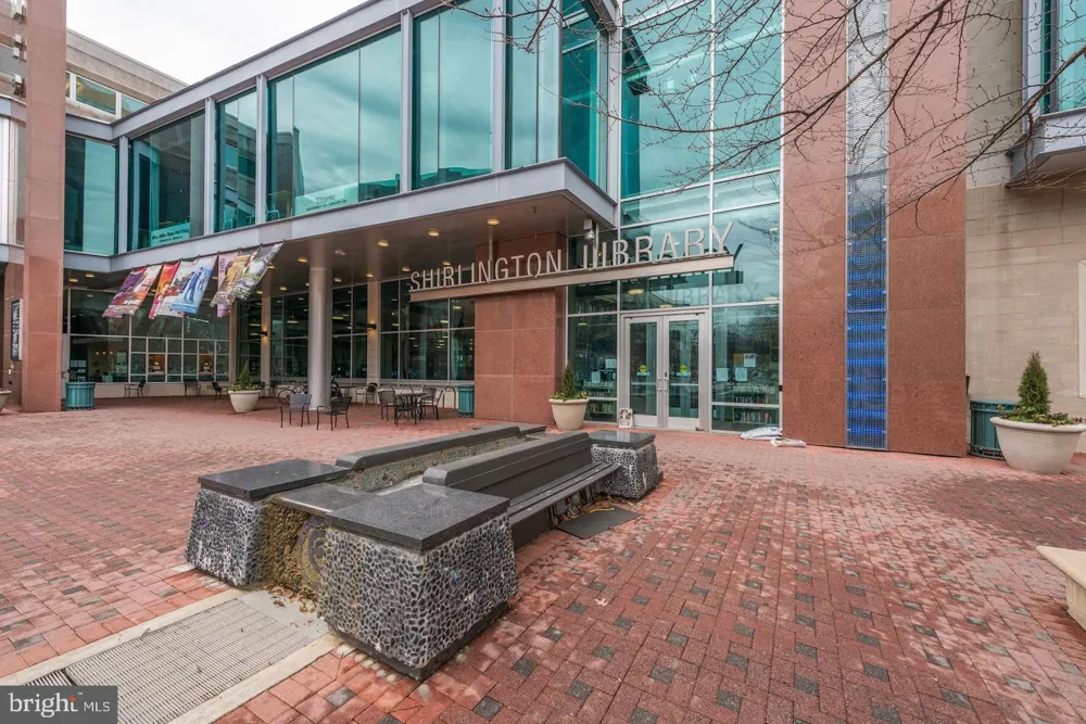3316 VALLEY DRIVE Alexandria, VA 22302