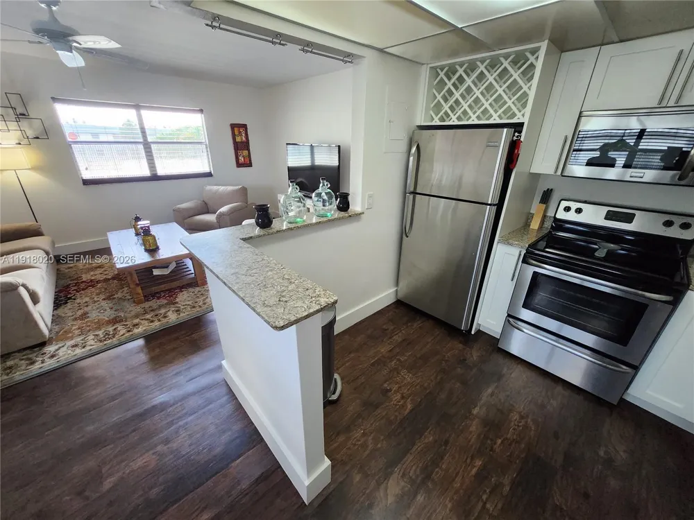 383 Monaco H #383 Delray Beach, FL 33446