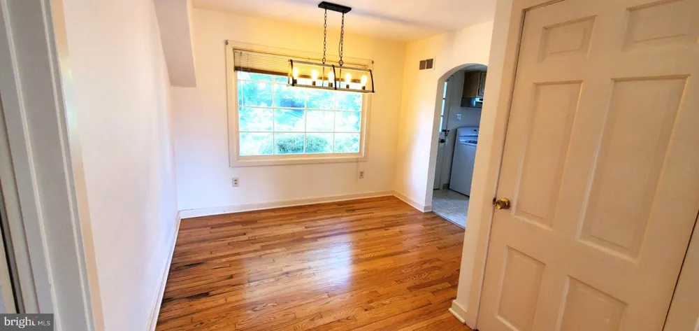 211 WOOD STREET Harrisburg, PA 17109