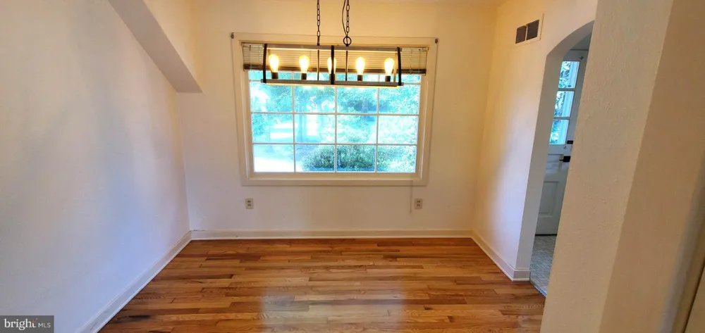 211 WOOD STREET Harrisburg, PA 17109