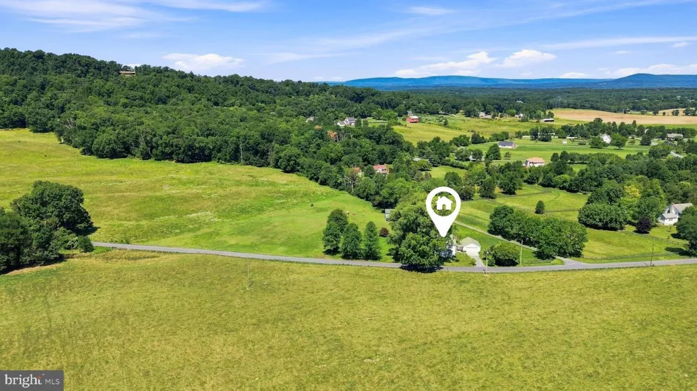 394 OLD BALTIMORE ROAD Winchester, VA 22603