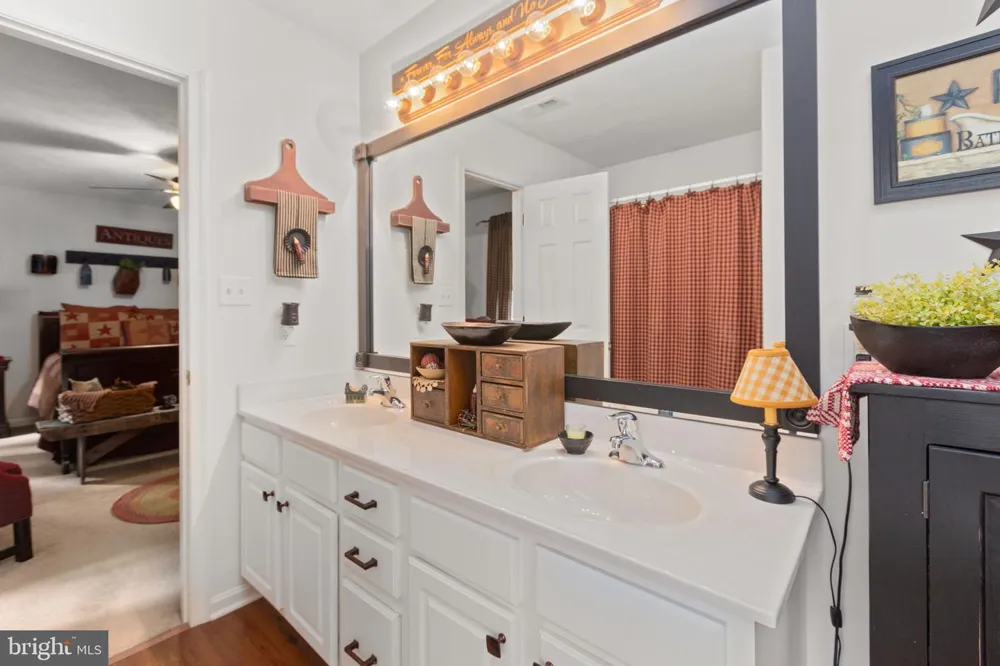 9140 MULLEN ROAD King George, VA 22485