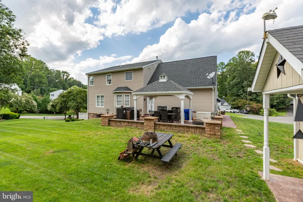 9140 MULLEN ROAD King George, VA 22485