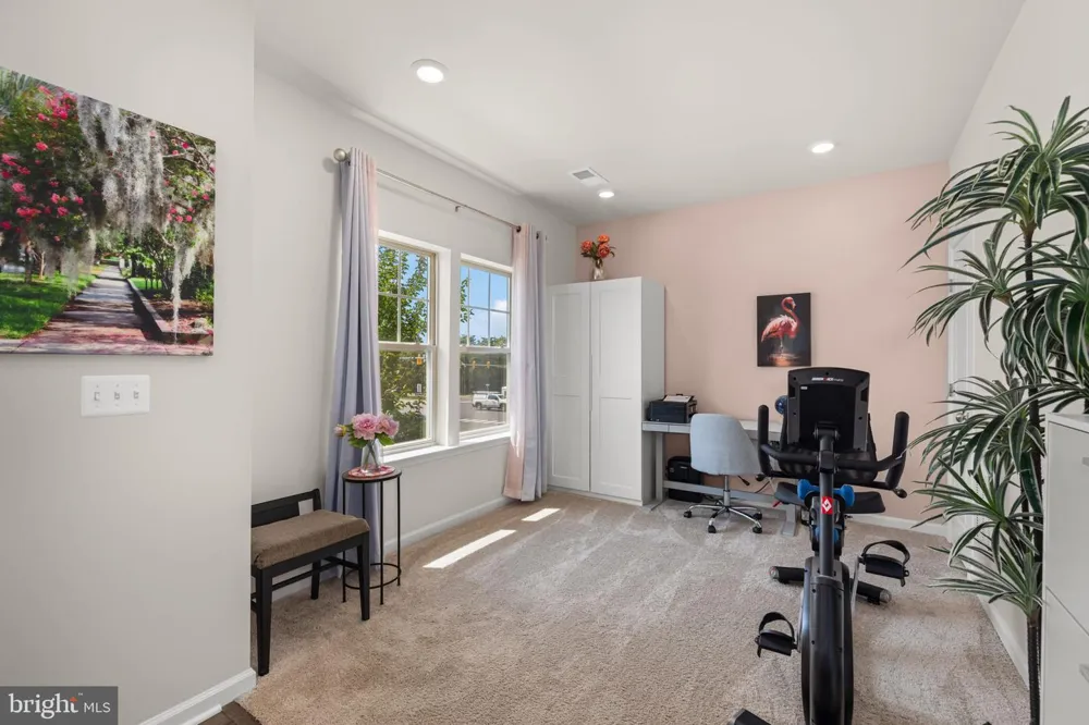 803 SAWBACK SQUARE NE Leesburg, VA 20176