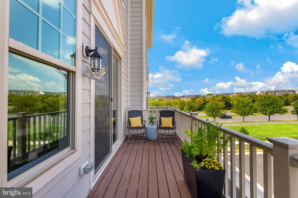 803 SAWBACK SQUARE NE Leesburg, VA 20176