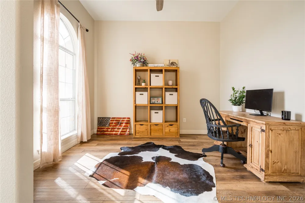 1683 Robinson Road Bokchito, OK 74726