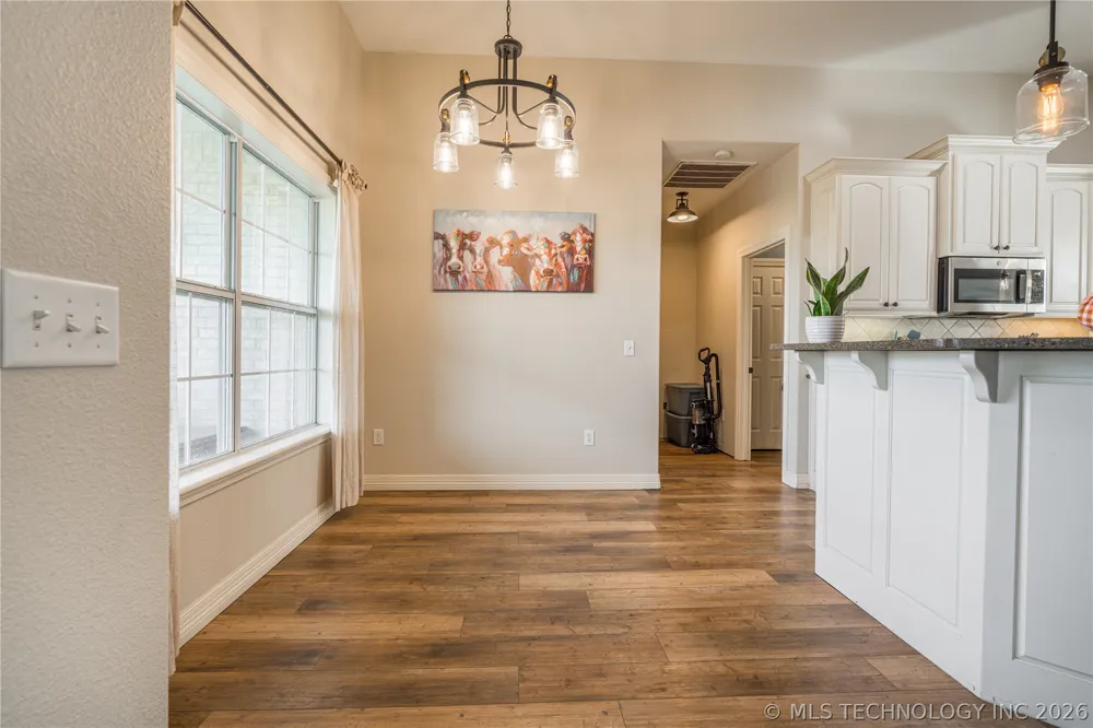 1683 Robinson Road Bokchito, OK 74726
