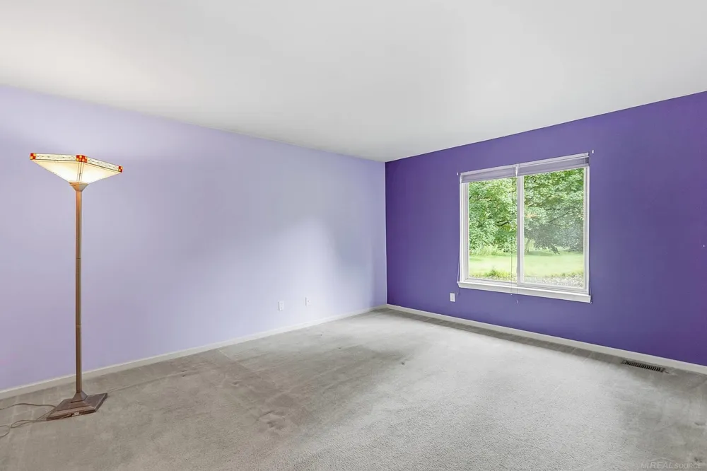 28754 Coleridge Street Harrison Charter Township, MI 48045