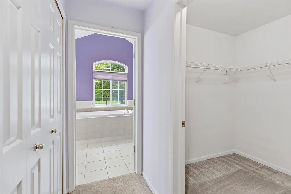 28754 Coleridge Street Harrison Charter Township, MI 48045