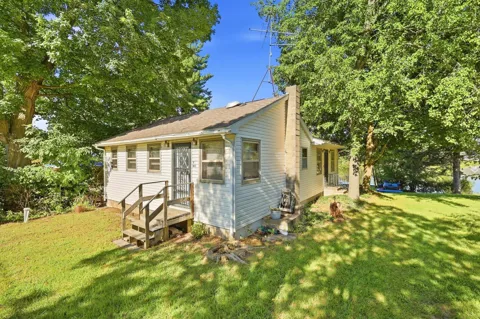 3511 Lake Allegan Drive
