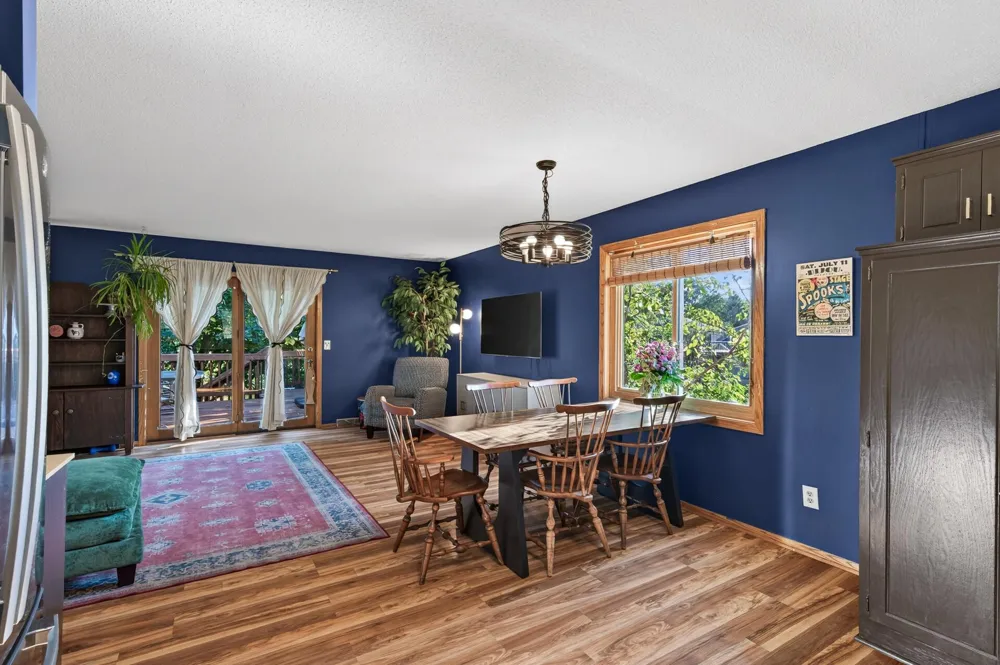 998 99th Lane NE Blaine, MN 55434