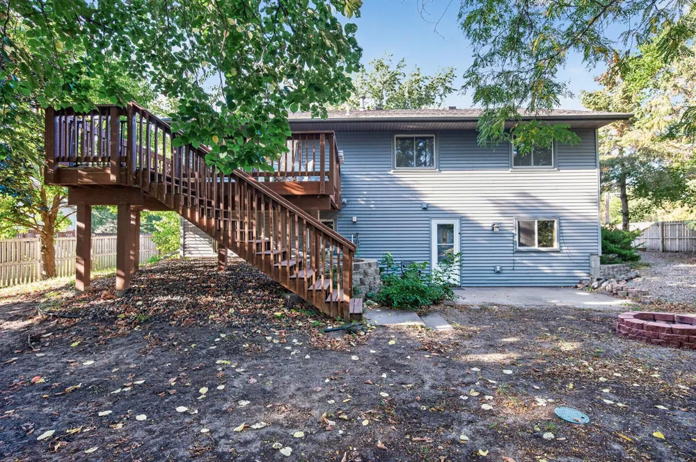 998 99th Lane NE Blaine, MN 55434