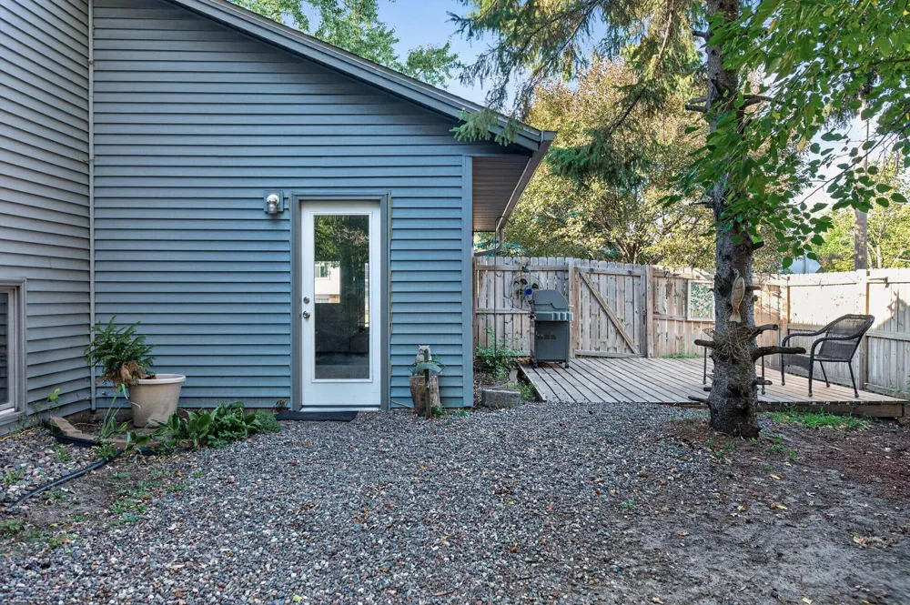 998 99th Lane NE Blaine, MN 55434