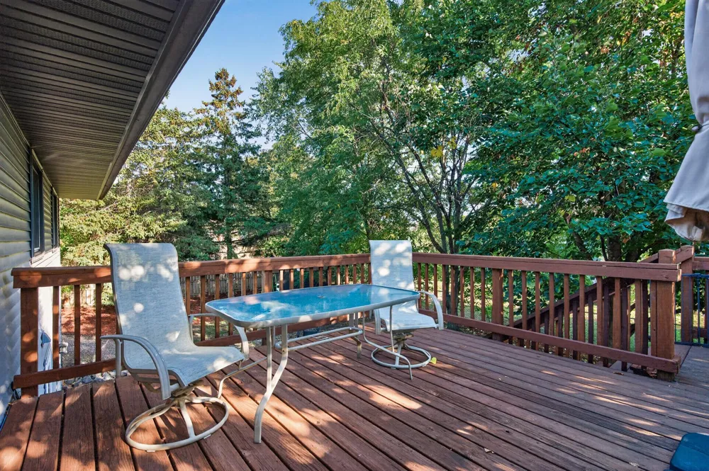 998 99th Lane NE Blaine, MN 55434