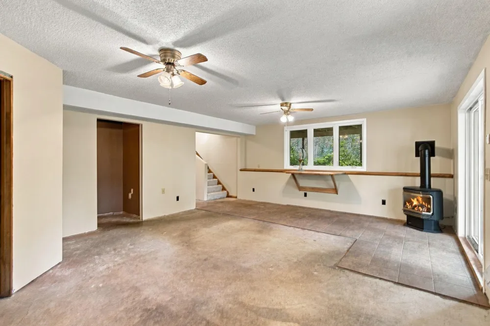 20350 Jewel Avenue Forest Lake, MN 55025