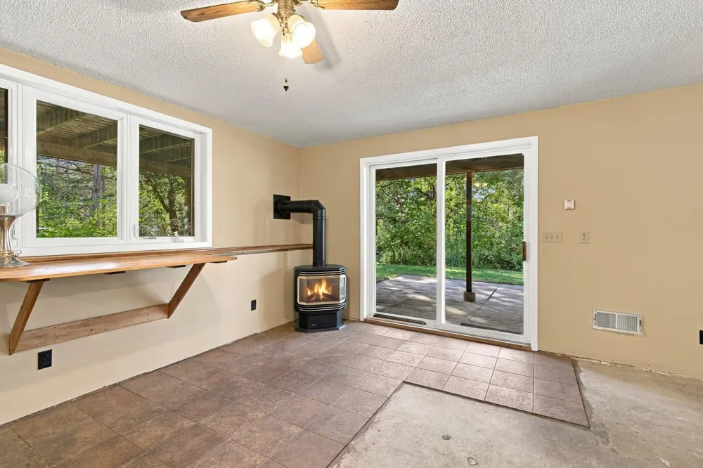 20350 Jewel Avenue Forest Lake, MN 55025