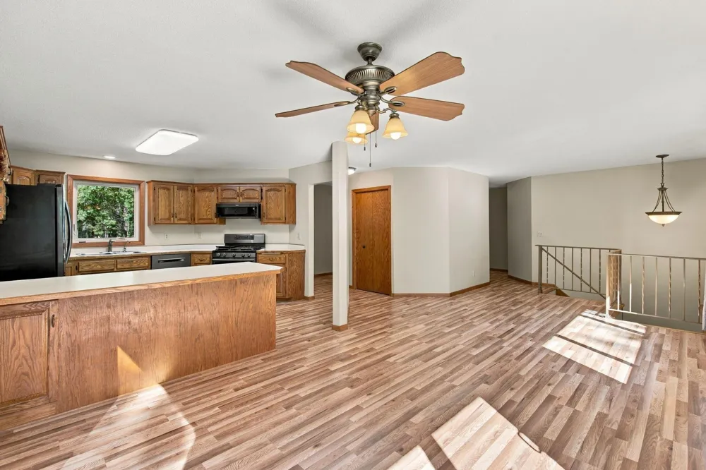 20350 Jewel Avenue Forest Lake, MN 55025