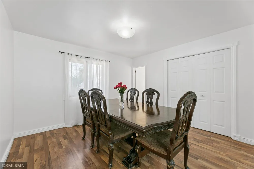 8635 Colfax Avenue S Bloomington, MN 55420