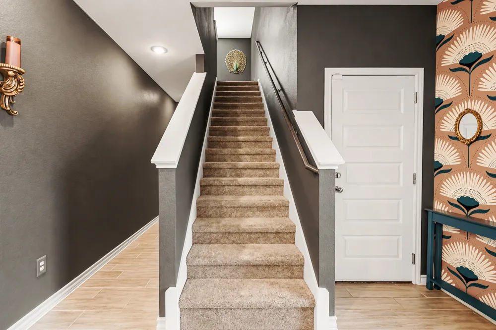 862 Pepperbark Loop Buda, TX 78610