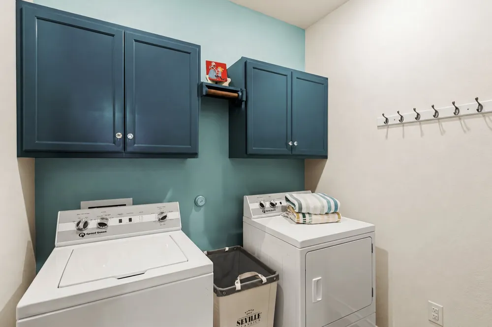 862 Pepperbark Loop Buda, TX 78610