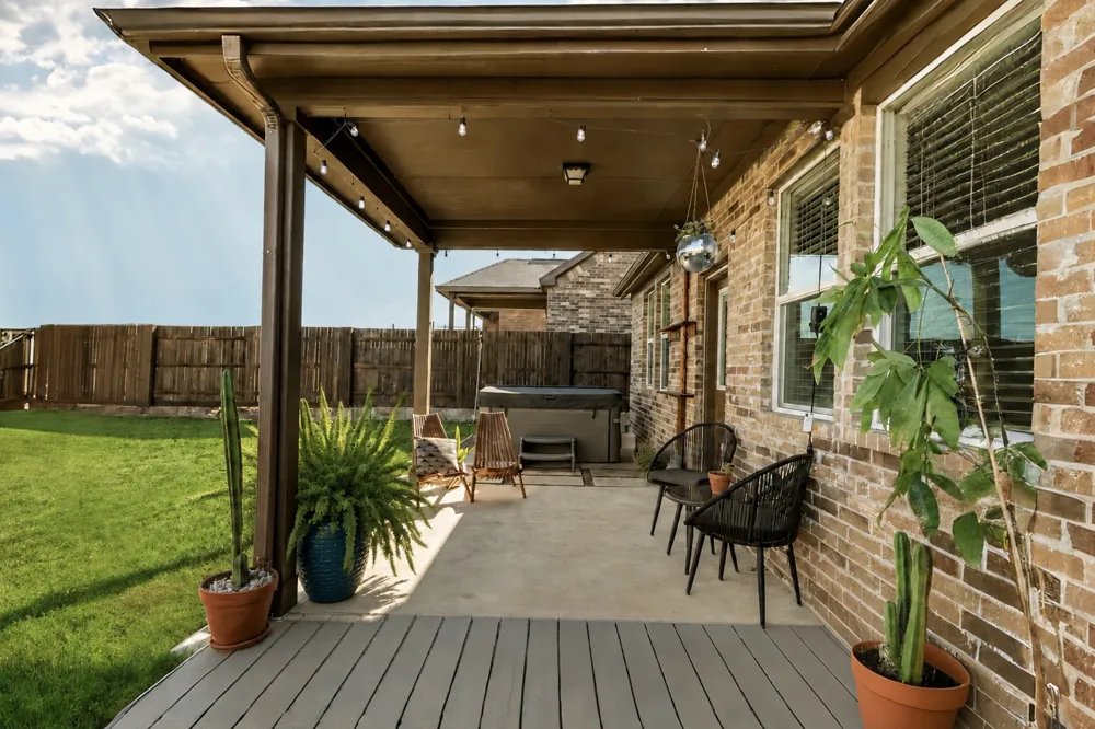 862 Pepperbark Loop Buda, TX 78610