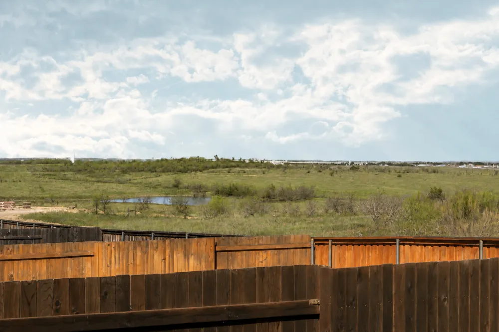 862 Pepperbark Loop Buda, TX 78610