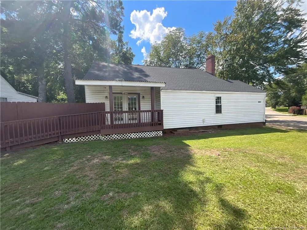 2221 Bragg Boulevard Fayetteville, NC 28303