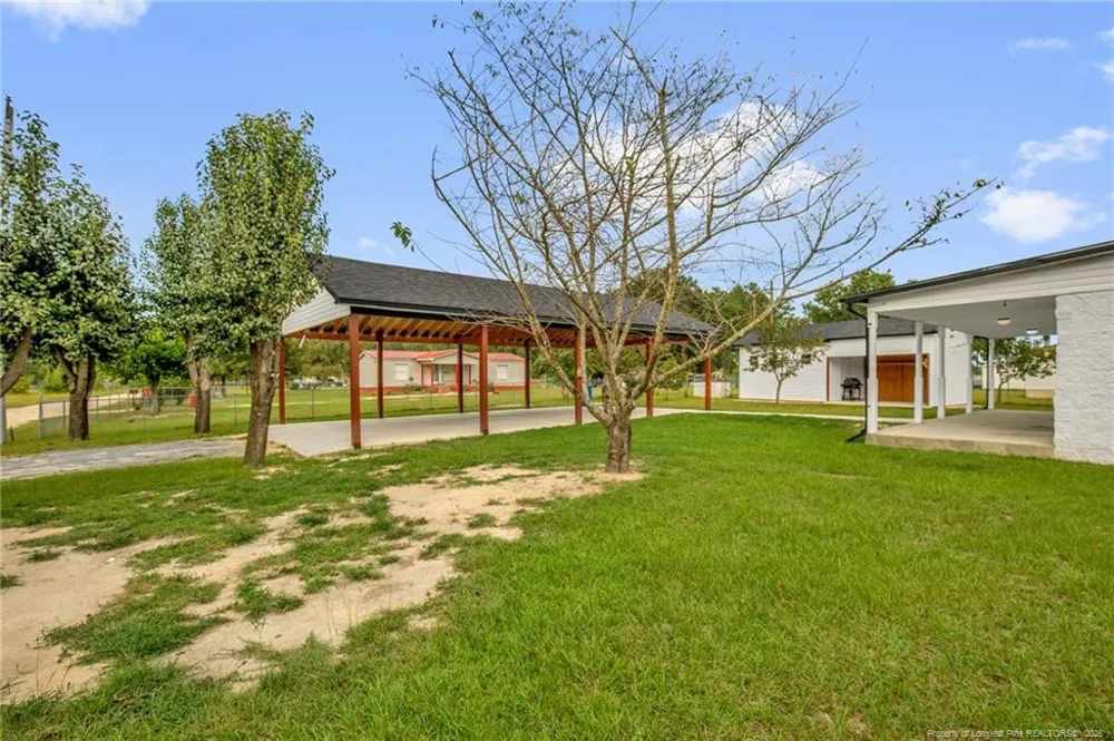 721 Cope Rd Red Springs, NC 28377
