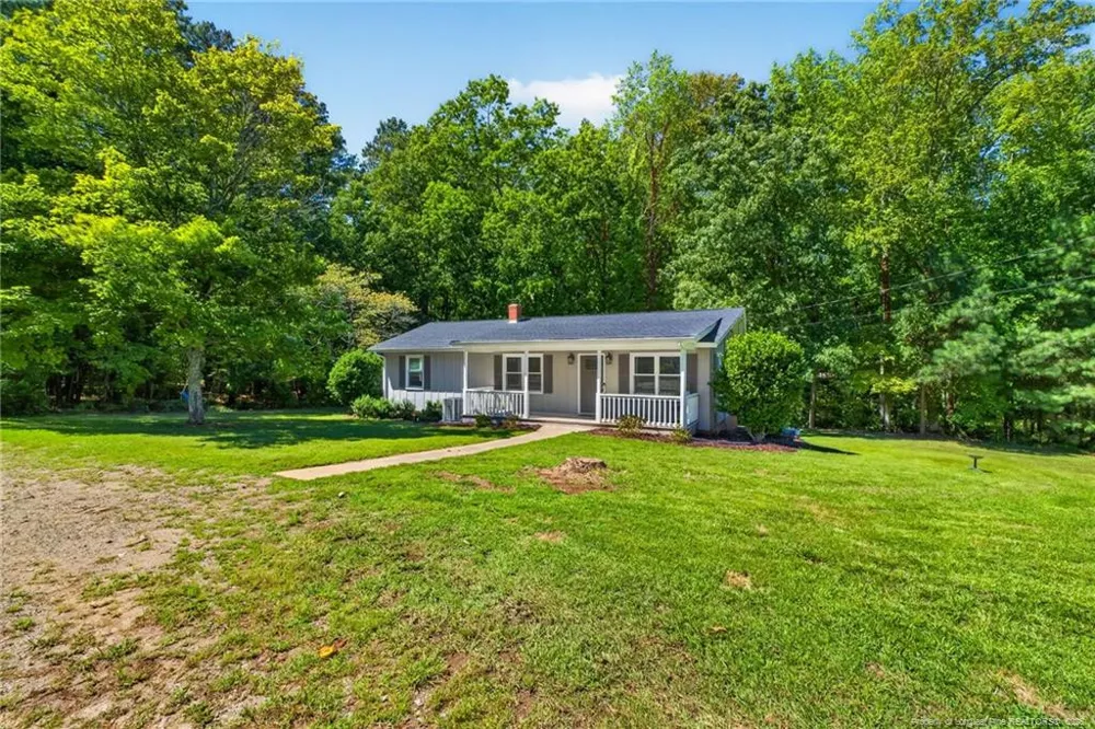 2114 Spring Lane Sanford, NC 27330