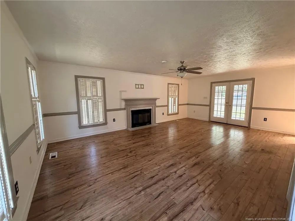 11320 Edinburgh Drive Laurinburg, NC 28352