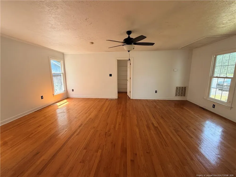 11320 Edinburgh Drive Laurinburg, NC 28352