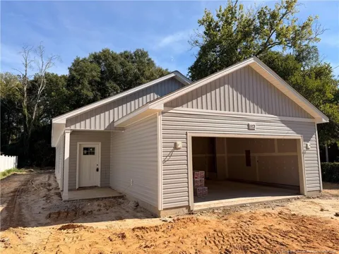 1121 Turnpike Road