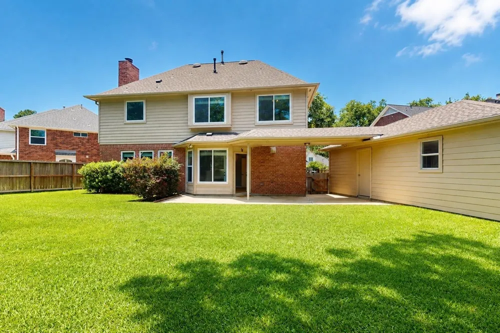 23027 Lodgepoint Drive Katy, TX 77494