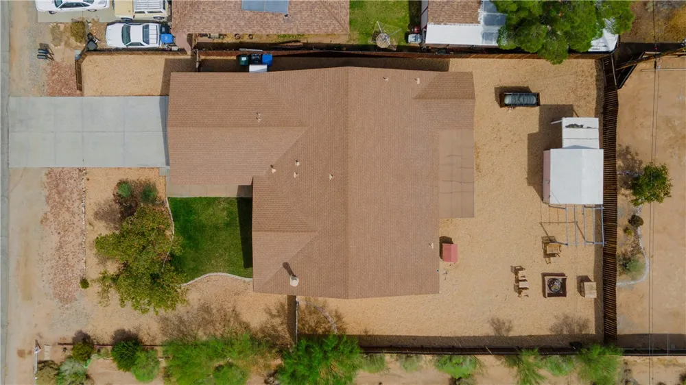 21648 95th California City, CA 93505