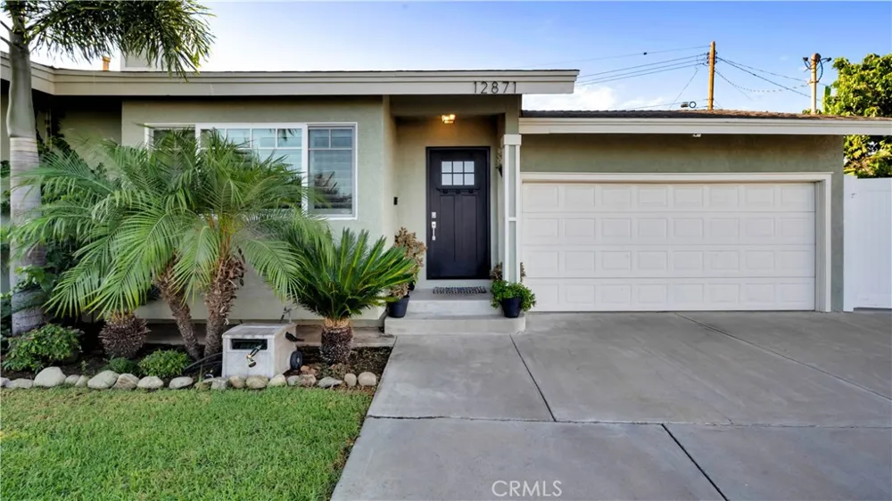 12871 Loretta Drive Santa Ana, CA 92705