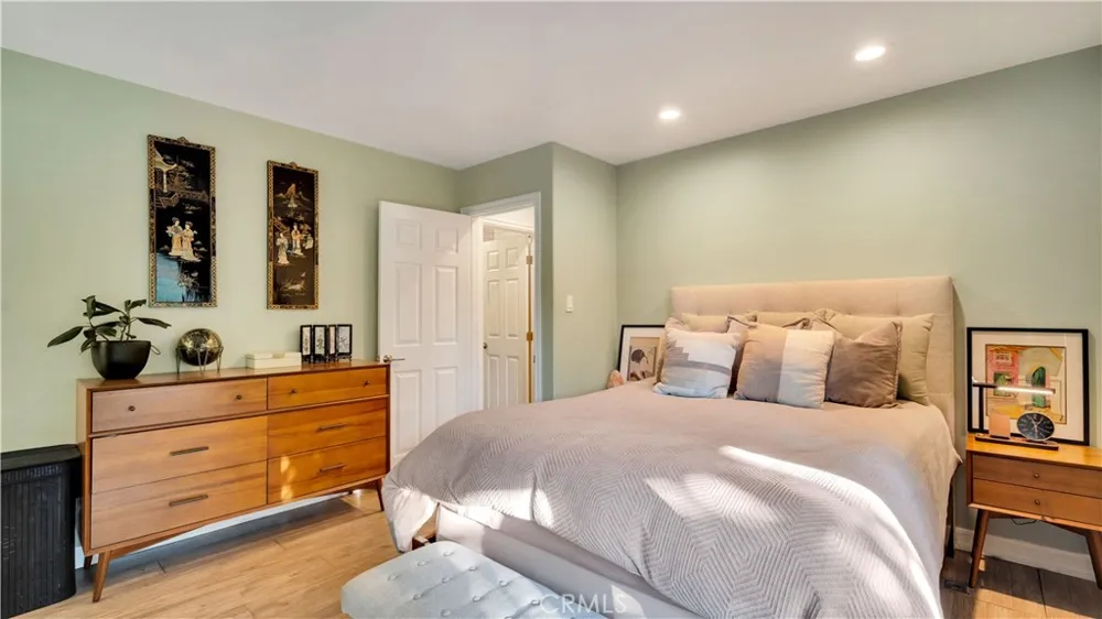12871 Loretta Drive Santa Ana, CA 92705