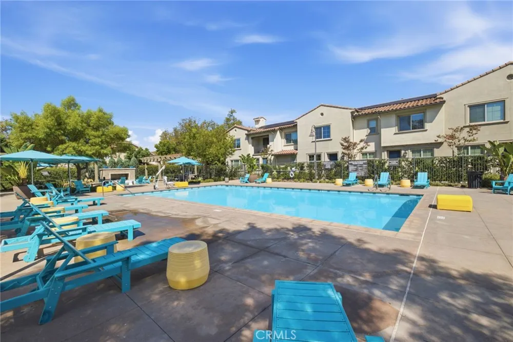 414 Lucent Stanton, CA 90680