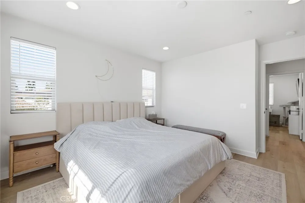 414 Lucent Stanton, CA 90680